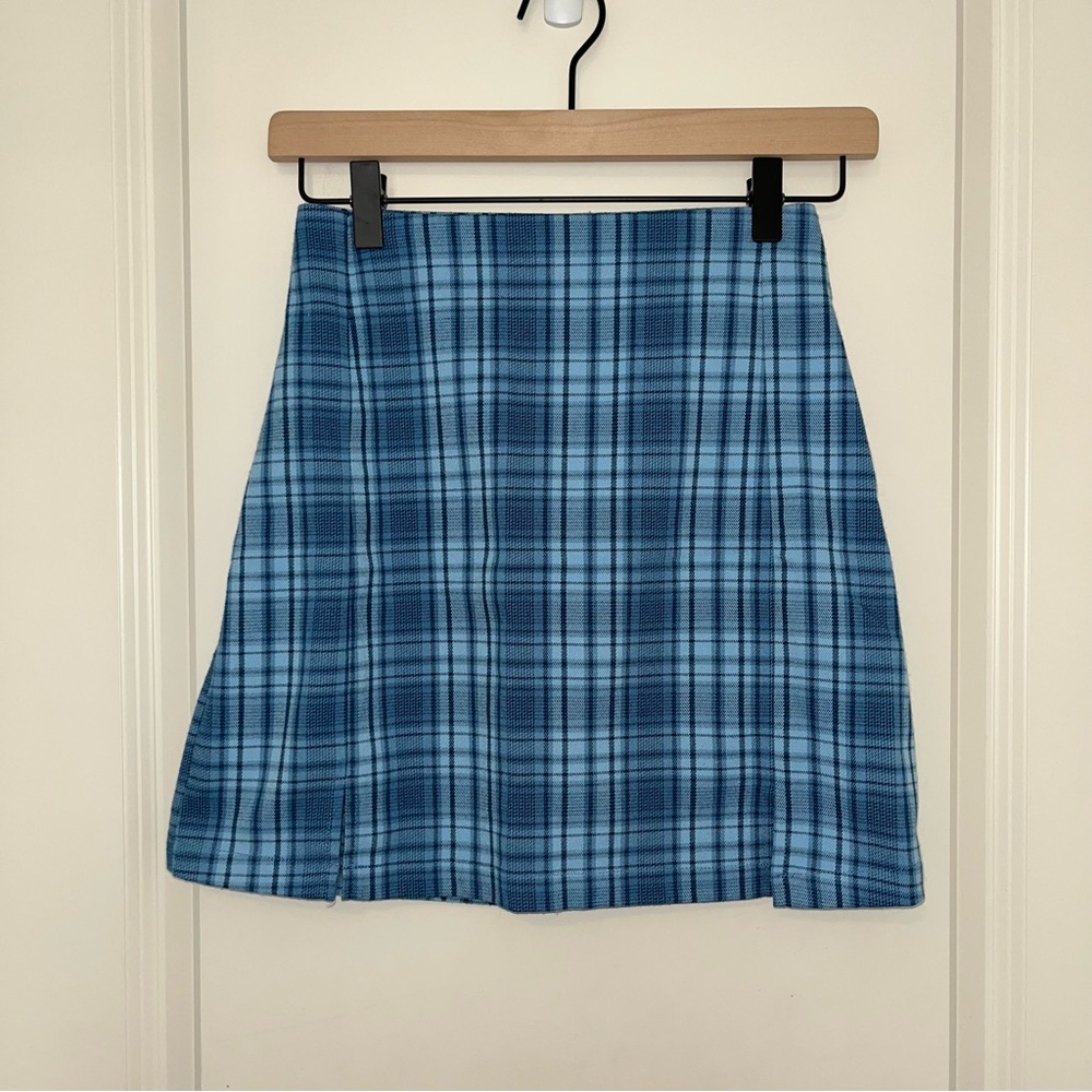 Brandy Melville Blue Plaid Cara Skirt - Picture 2 of 4